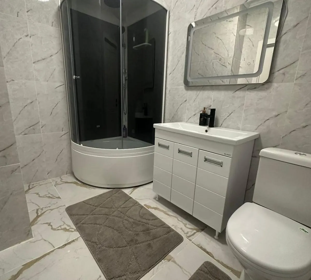 Apartman Aisdi Mini Hotel Asztana